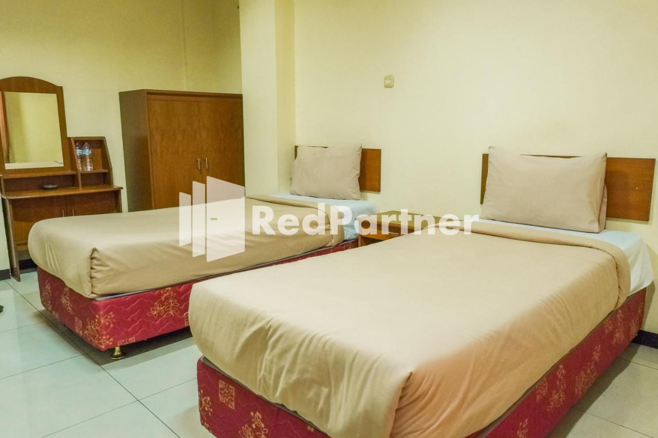 Hotel Grand Kembar Redpartner Bandung