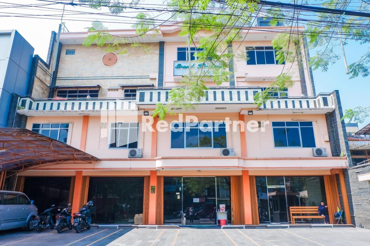 Grand Kembar Redpartner 2*